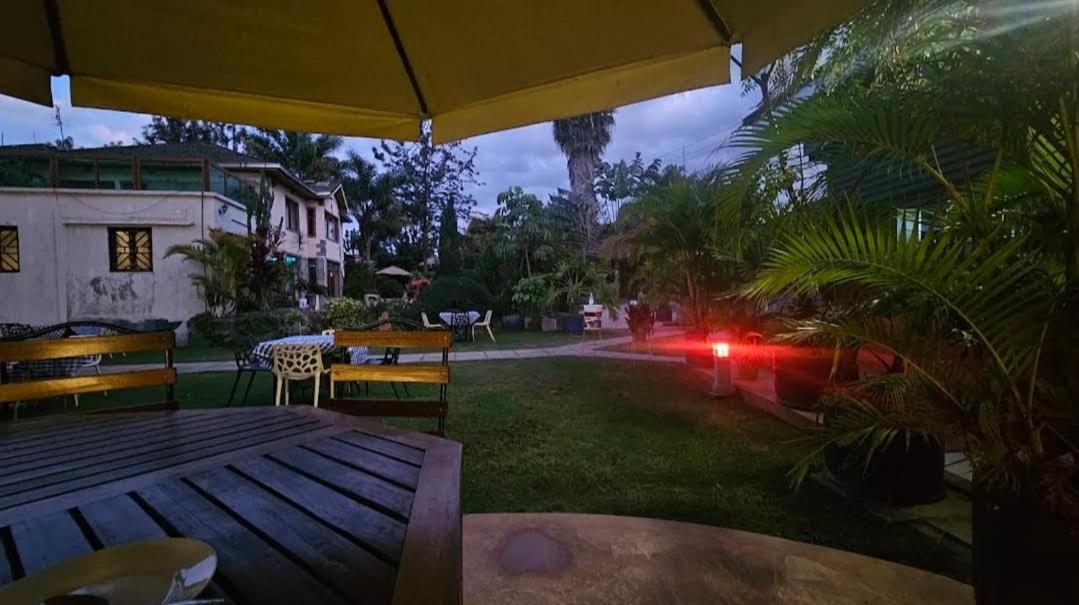 Plant House Hotel Ruiru Exterior photo
